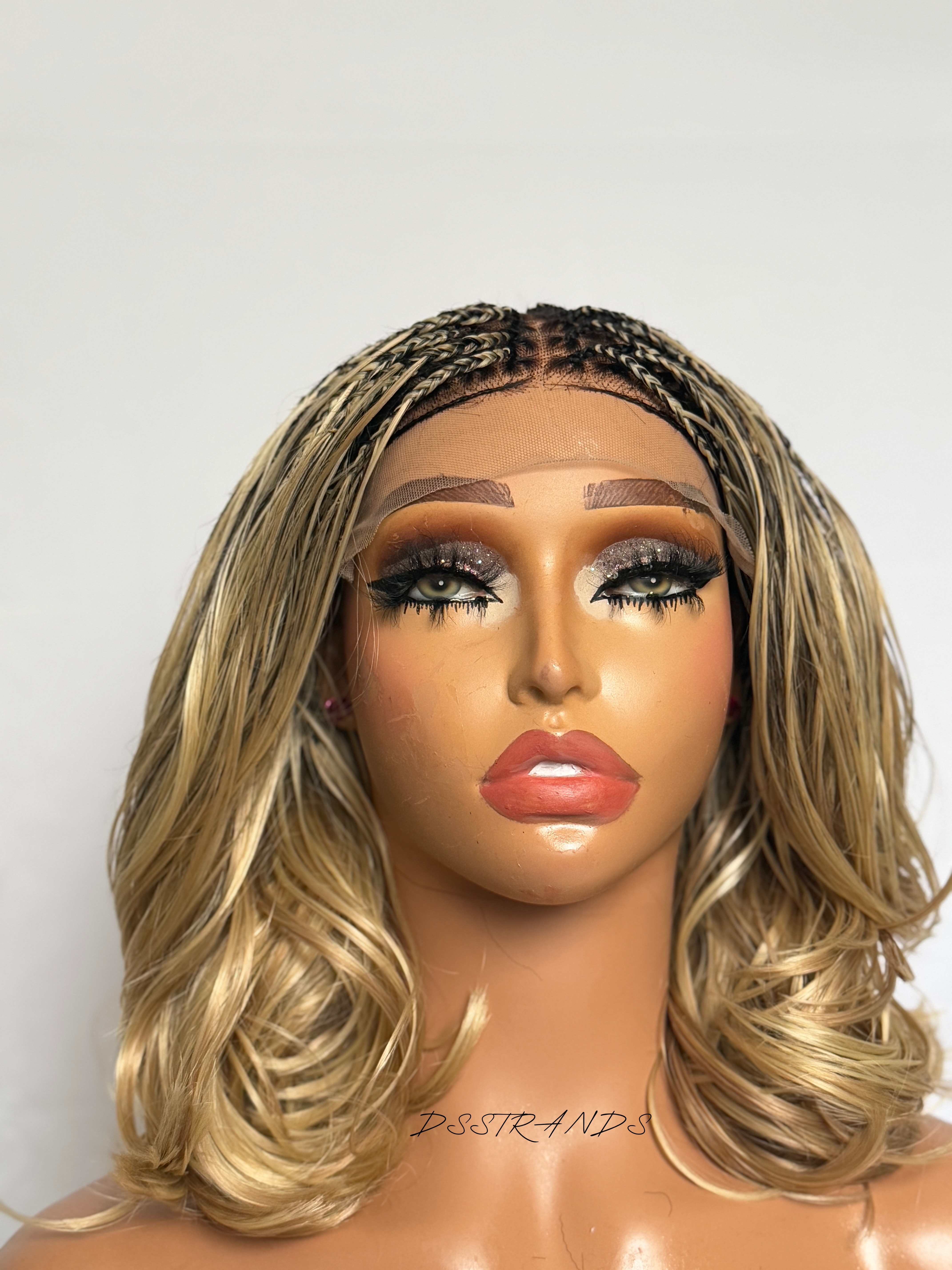 12" Sassy Wig (Blonde)